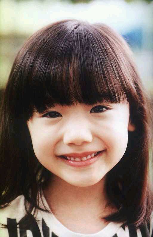 Mana-chan, cô bé đang gây sốt với clip quên người yêu cũ đi, vì vẫn còn 3 tỷ 50 triệu đàn ông trên thế giới là ai? Mana-chan, cô bé đang gây sốt với clip quên người yêu cũ đi, vì vẫn còn 3 tỷ 50 triệu đàn ông trên thế giới là ai?